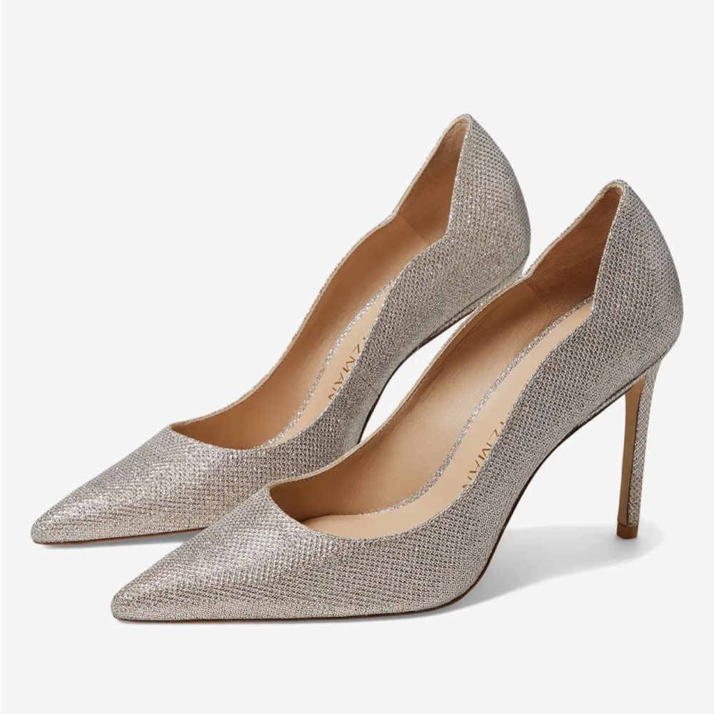 Stuart Weitzman Stuart 100 Scallop Pump